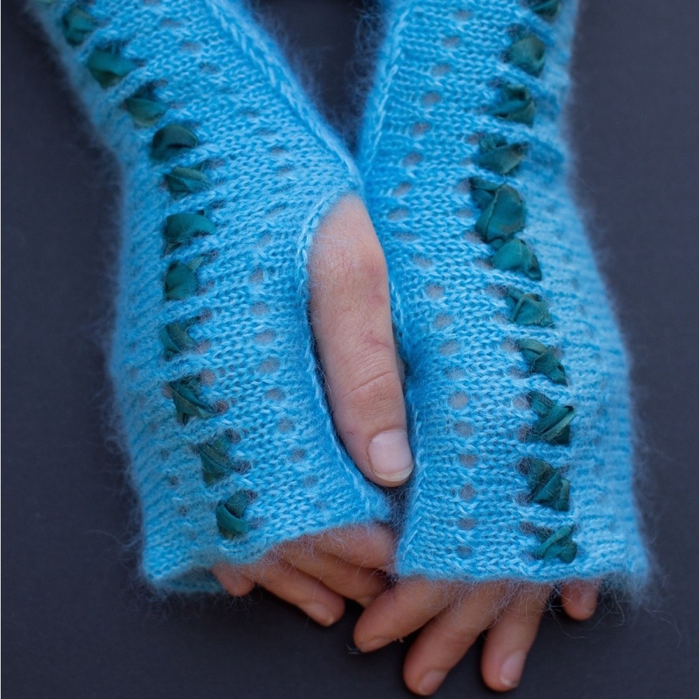 Hand Crafted Blue and Green Fingerless Gloves